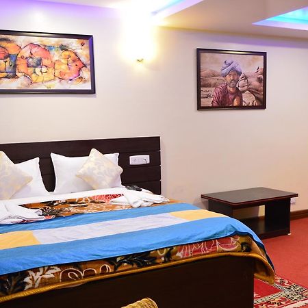Golden Dolma Hotel Dardzsiling Kültér fotó