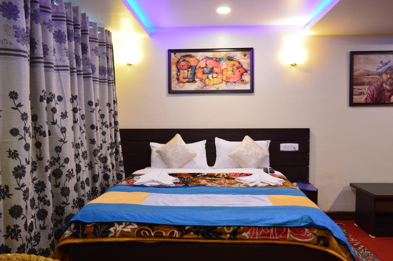 Golden Dolma Hotel Dardzsiling Kültér fotó